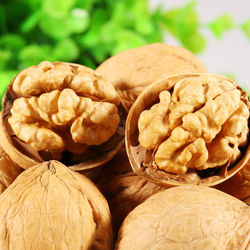 Walnuts 185